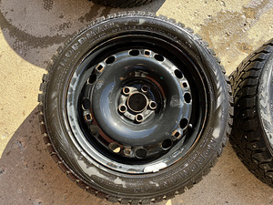 Vw/seat 5x100 r15 veljed koos talverehvidega (1 foto / 5)