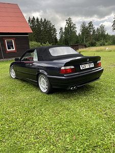 BMW 325i (5 фото из 11)