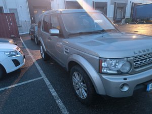 Land rover discovery 4 HSE 2011 (3 foto / 4)