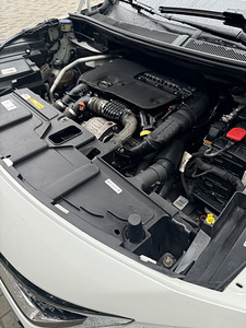 Peugeot 5008 alluure plus (12 foto / 15)