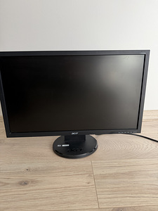 Acer monitor (1 foto / 5)
