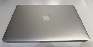 MacBook Pro 13” (Mid 2014), 256 GB SSD, 8 GB RAM. (2 foto / 4)