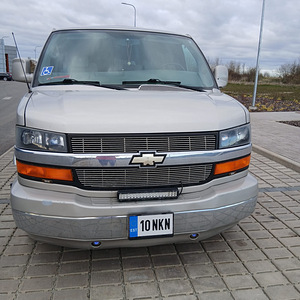 Ülimalt mugav USA 4x4 INVABUSS (6 foto / 15)