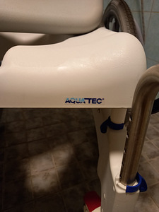 Aquatec Ocean 24" Ergo dušši ja potitool (4 foto / 6)