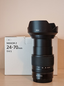 Nikon Z 24-70mm f/4 S (2 foto / 2)