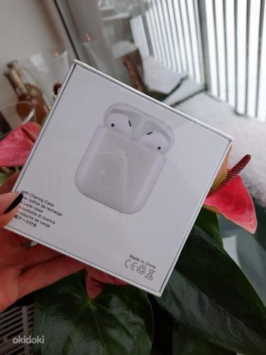 Airpods (фото #2)