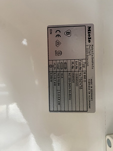 Triikimismasin aurutiga MIELE B 895D (4 foto / 4)
