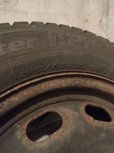 ШИНЫ HANKOOK 195/65 R15 И ДИСКИ (2 фото из 3)