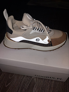 Michael kors (3 foto / 6)