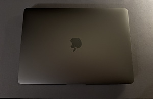 Macbook Pro 13 Apple M1 2020 8-core, 8GB/256GB Touch Bar (2 foto / 9)