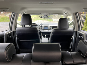 Toyota RAV4, 2015, Premium (5 foto / 11)