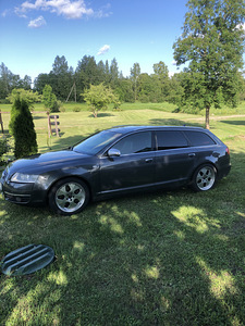 Audi a6 c6 quattro s-line (1 foto / 10)