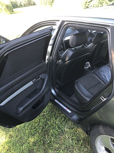 Audi a6 c6 quattro s-line (8 foto / 10)