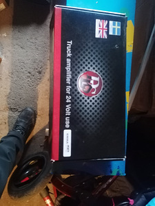 Truck bus amplifier 24v (1 foto / 3)