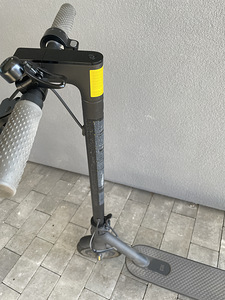 Xiaomi Mi Scooter 1S (3 foto / 4)