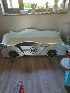 Laste autovoodi 140×70 koos madratsiga (2 foto / 2)