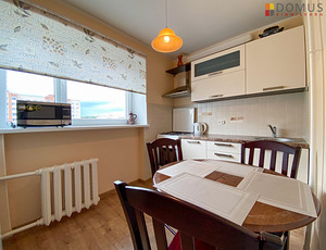 Kangelaste prospekt 42, Pähklimäe, Narva, Ida-Virumaa (6 foto / 10)