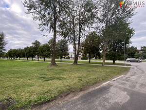 Kangelaste prospekt 6, Pähklimäe, Narva, Ida-Virumaa (7 foto / 8)
