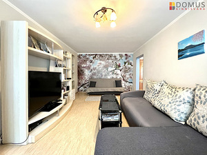Kangelaste prospekt 24, Pähklimäe, Narva, Ida-Virumaa (1 foto / 10)