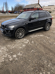 Продам BMW X5 3.0D (3 фото из 5)
