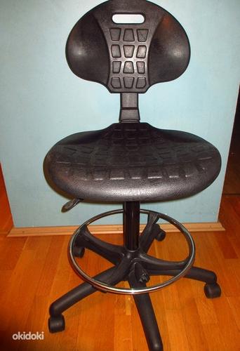 Эргономичный рабочий стул h= 60-85 cm (фото #1)