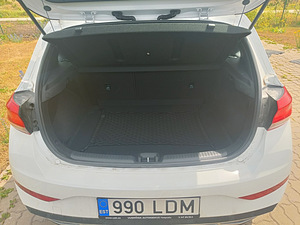 Hyundai i30 (2 foto / 12)