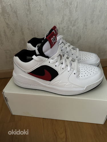 Nike jooksujalatsid