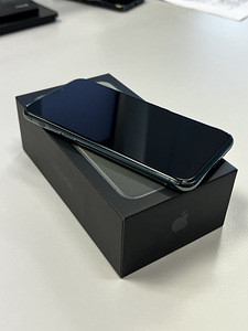 iPhone 11 Pro 256GB Midnight Green/Roheline (2 foto / 6)