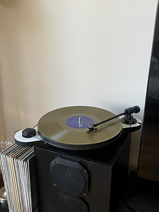 Pro-Ject Elemental Phono vinüülplaadimängija (1 foto / 7)