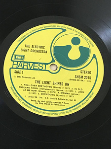 ELECTRIC LIGHT ORCHESTRA (ELO)-THE LIGHT SHINES ON (1-st UK) (6 foto / 8)