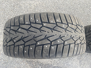 Nokian Hakkapeliitta 7 MS 245/45/R18 100T Talverehvid Naastr (3 foto / 5)