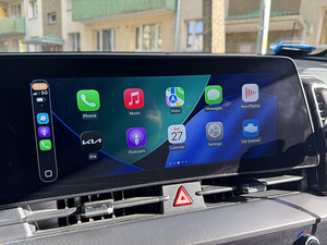 Беспроводной адаптер CarPlay/AndroidAuto (4 фото из 4)