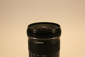 Canon EF-S 10-18mm f/4.5-5.6 IS STM (2 foto / 3)