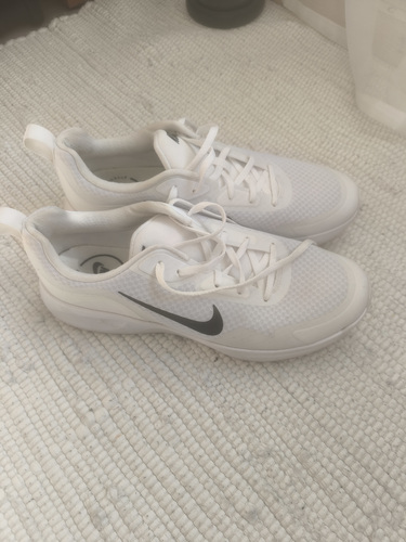Nike s.44