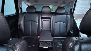 Mercedes Benz E320 (4 foto / 9)