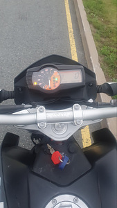 Mootorratas KTM Duke 690 (2 foto / 2)