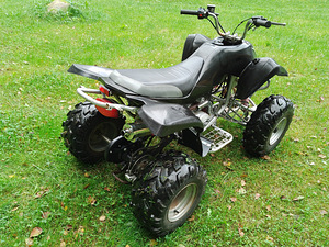 Kazuma 110cc lasteatv (8 foto / 9)