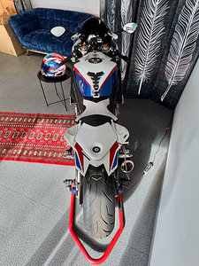 BMW S 1000 RR (6 foto / 10)
