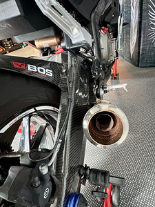 BMW S 1000 RR (9 foto / 10)