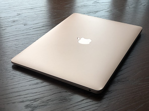 MacBook Air 13, Retina, 2018, 8GB RAM, 256GB SSD (3 foto / 6)