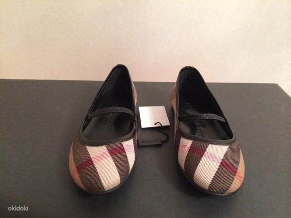 Burberry новые туфли, размер 30, (19 cm) (фото #2)