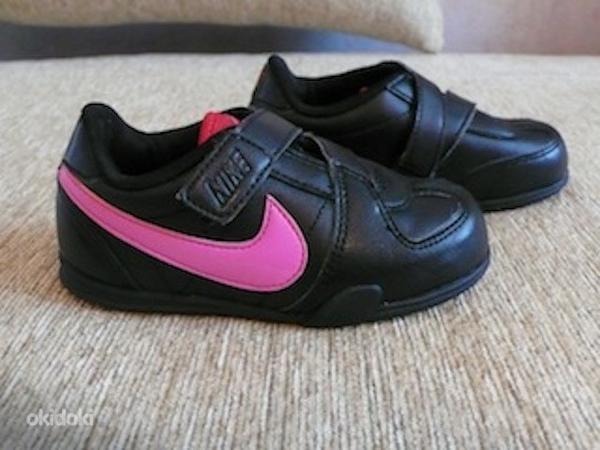 Nike кроссовки, размер 25 (14 cм) (фото #1)