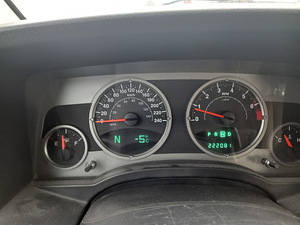 Jeep Compass 2.4 2007 atm (5 foto / 15)