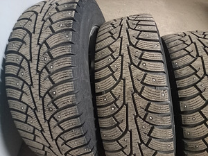Nissan 16" original valuveljed (5 foto / 8)