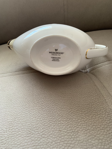 Соусница WEDGWOOD