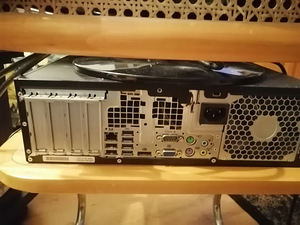 22-дюймовый монитор HP 6200 Pro (3 фото из 4)