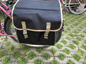 Müüa jalgrattakott pakiraamile, uus. (2 foto / 2)