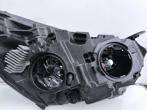 Ford Transit/Tourneo Custom vasak esituli (10 foto / 10)