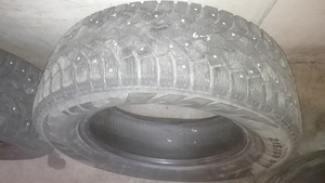 PIRELLI FORMULA ICE 215/60 R16 - 2 TK (2 foto / 2)