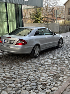 Mercedes Benz CLK 220 Avandgarde Sport 110kw (2 foto / 15)
